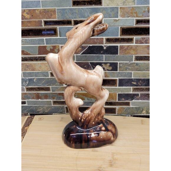 Vintage Deer Figurine, Leaping Doe, Mid Century Modern or Art Deco Brown - Picture 3 of 7